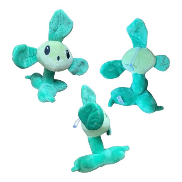 Plants vs Zombies Gift Basket | PvZ Plush Toys, Coloring Book, Stickers & More - Picture 4 of 11